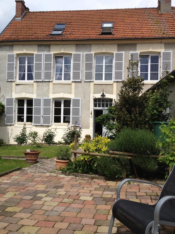 Comme A La Maison Bed and Breakfast Tours-sur-Marne Εξωτερικό φωτογραφία