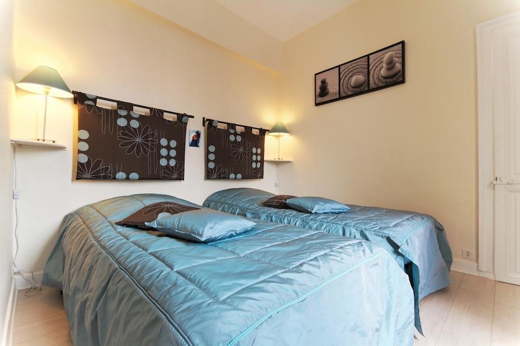 Comme A La Maison Bed and Breakfast Tours-sur-Marne Δωμάτιο φωτογραφία