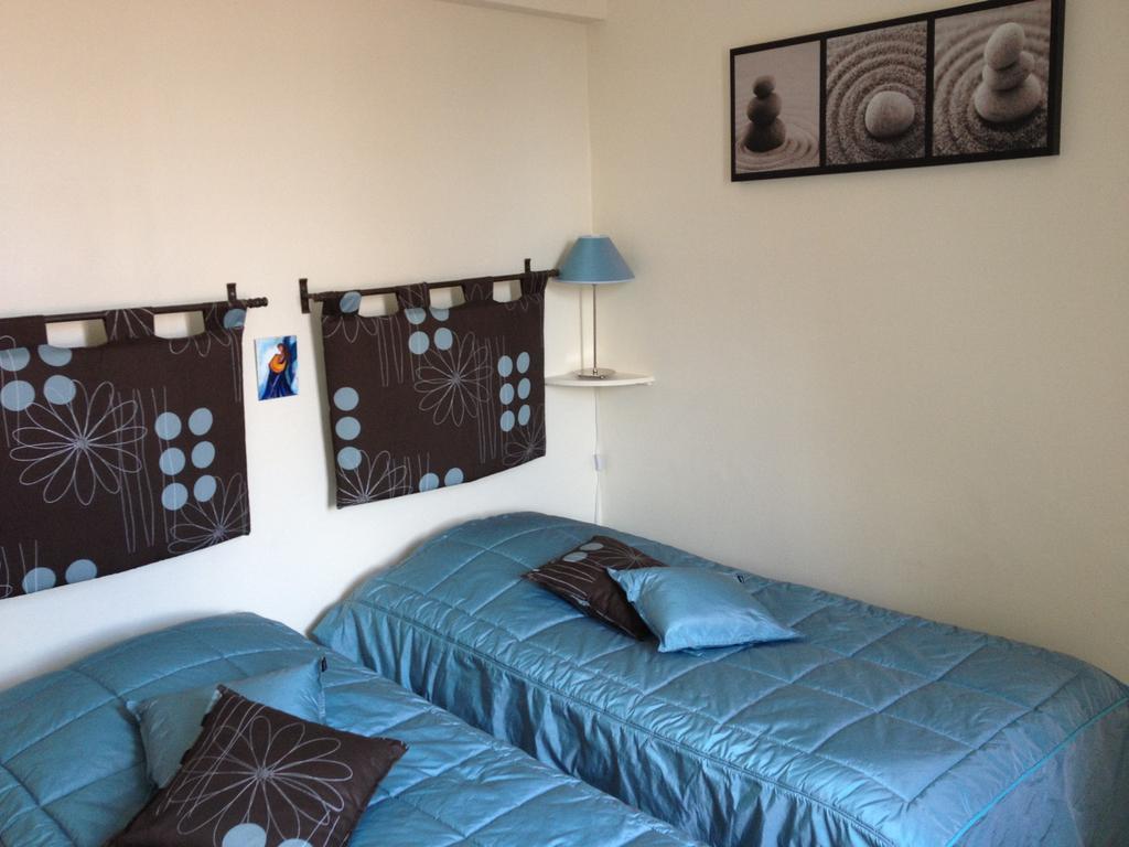 Comme A La Maison Bed and Breakfast Tours-sur-Marne Εξωτερικό φωτογραφία